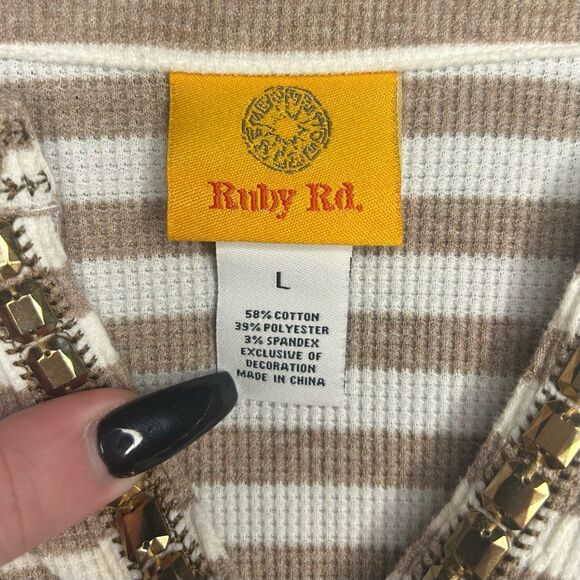 Ruby Rd. Brown Long Sleeve Striped Tunic Size L & Pull On Ankle Pants Size 14P - Picture 12 of 13